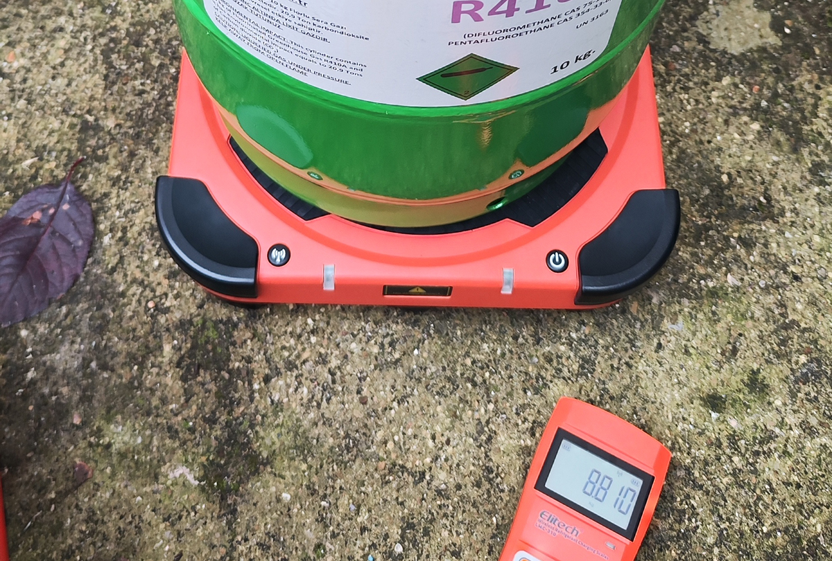 Charge R410A sur un monosplit FUJITSU à Ussy sur Marne (77260)