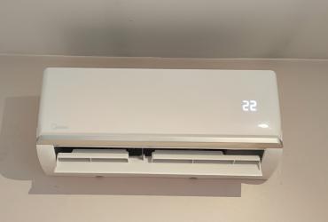 Installation monosplit MIDEA à Vaires-sur-Marne